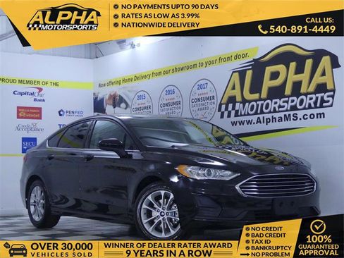 Used 2020 Ford Fusion SE FWD image 1