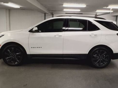 Certified 2023 Chevrolet Equinox RS w/ RS Leather Package AWD/4WD image 5