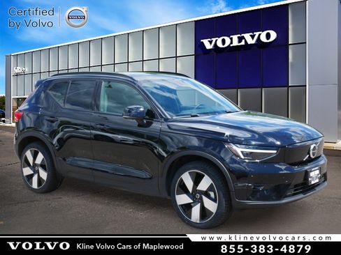 Used 2023 Volvo XC40 Recharge Ultimate w/ Protection Package Premier AWD/4WD image 1