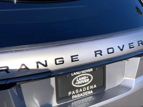 Used 2022 Land Rover Range Rover Sport HSE Silver Edition image 32