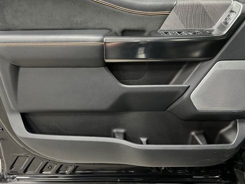 Used 2024 Ford F350 Platinum w/ Tremor Off-Road Package image 21