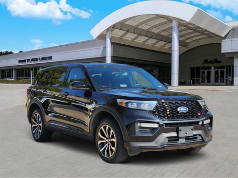 Used 2021 Ford Explorer ST w/ Equipment Group 401A image 2