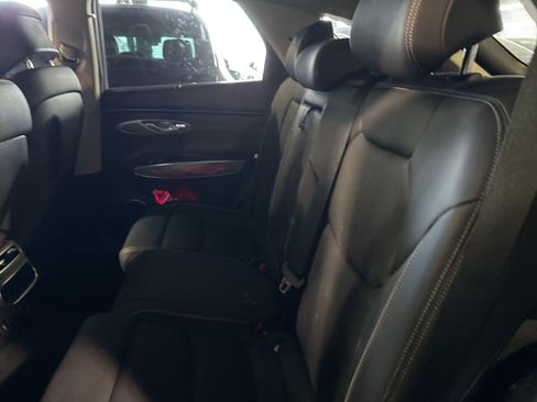 Used 2023 Genesis GV70 2.5T Advanced w/ Advanced Package image 6