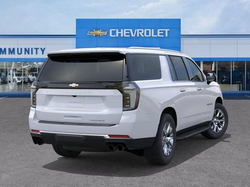 New 2026 Chevrolet Suburban Premier AWD/4WD image 6