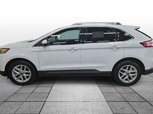 Used 2024 Ford Edge SEL image 8