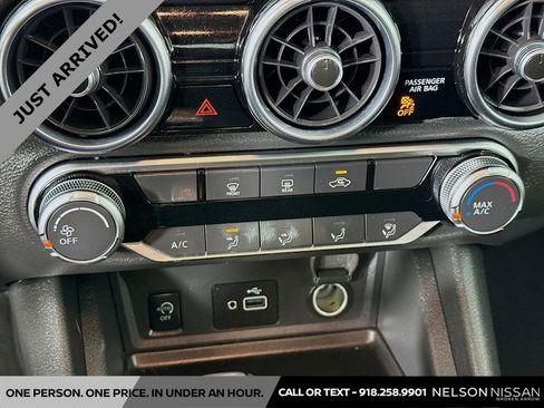Used 2025 Nissan Sentra S image 15