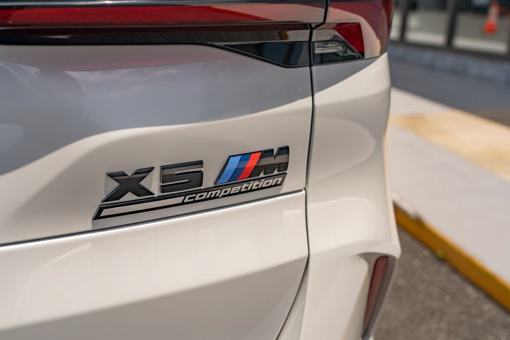 Used 2024 BMW X5 M Competition w/ Executive Package AWD/4WD image 6