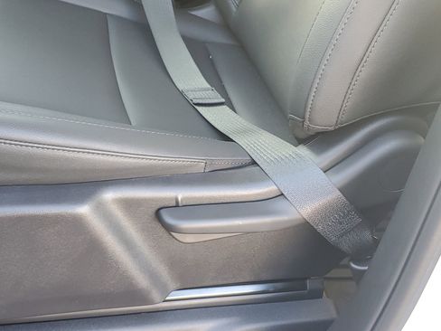 New 2025 GMC Sierra 3500 Pro w/ Convenience Package image 26