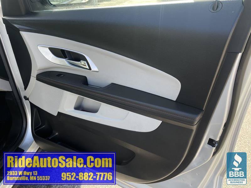 Used 2011 Chevrolet Equinox LT w/ Driver Convenience Package FWD image 13