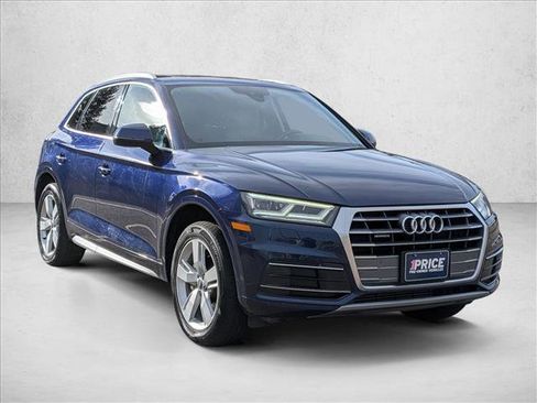 Used 2019 Audi Q5 2.0T Premium Plus w/ Premium Plus Package image 3