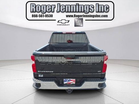 Used 2024 Chevrolet Silverado 1500 LT AWD/4WD image 4
