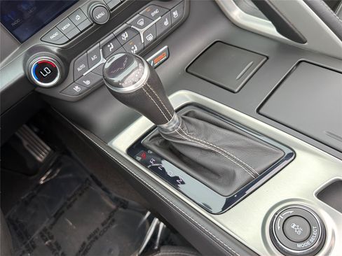 Used 2016 Chevrolet Corvette Z06 w/ 3LZ Preferred Equipment Group RWD image 29