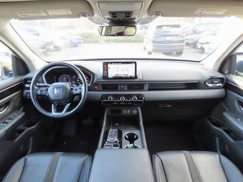 Certified 2023 Honda Pilot Touring image 21