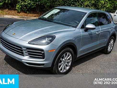 Used 2023 Porsche Cayenne AWD/4WD image 14