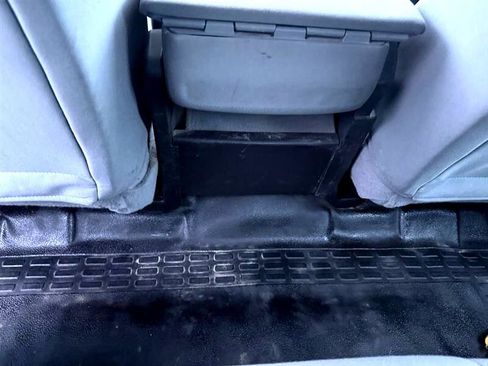 Used 2013 Ford F250 XL w/ Skid Plate Pkg image 25