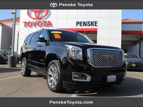 Used 2017 GMC Yukon Denali w/ Open Road Package RWD image 1