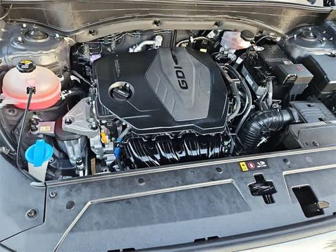 Used 2023 Hyundai Santa Fe SEL w/ Cargo Package image 14