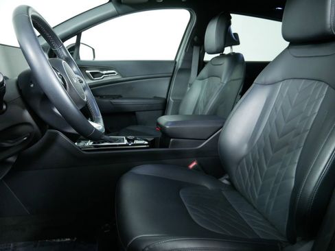 Certified 2023 Kia Sportage X-Line w/ X-Line Premium Package image 15