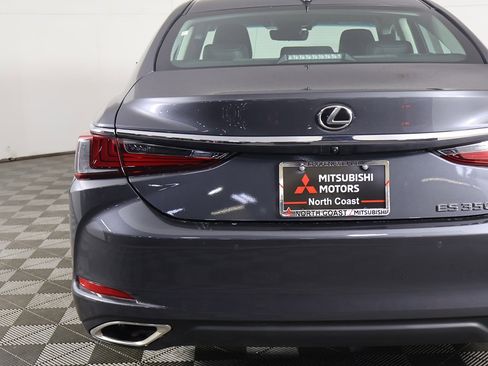 Used 2025 Lexus ES 350 w/ Premium Package image 16