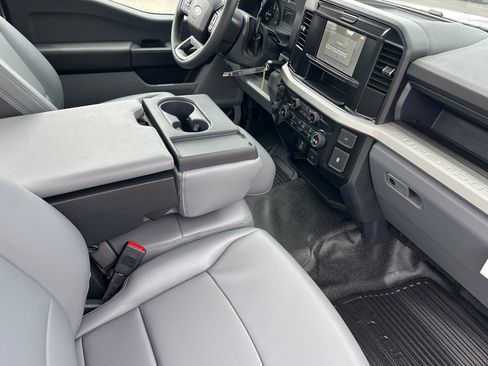 New 2026 Ford F550 4x4 Regular Cab Super Duty image 13