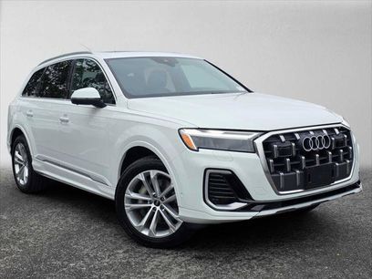 Used 2025 Audi Q7 3.0T Premium Plus