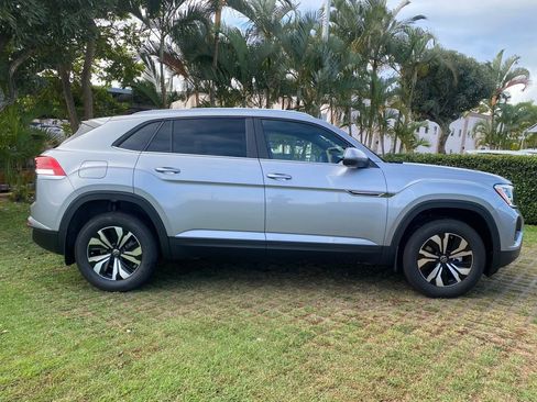 New 2026 Volkswagen Atlas Cross Sport SE FWD image 26