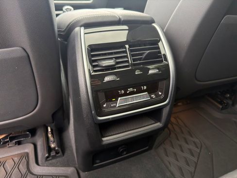 Used 2023 BMW X5 xDrive40i AWD/4WD image 36
