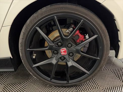 Used 2024 Honda Civic Type R image 45