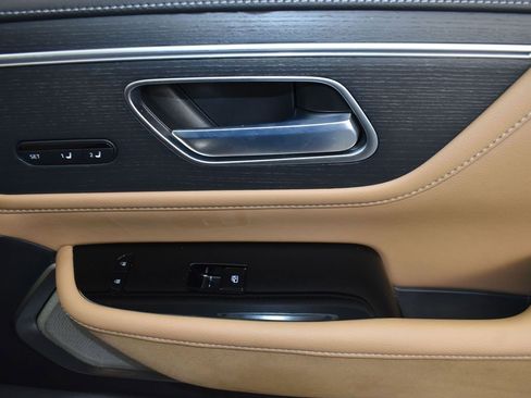 Certified 2025 INFINITI QX80 Sensory image 25