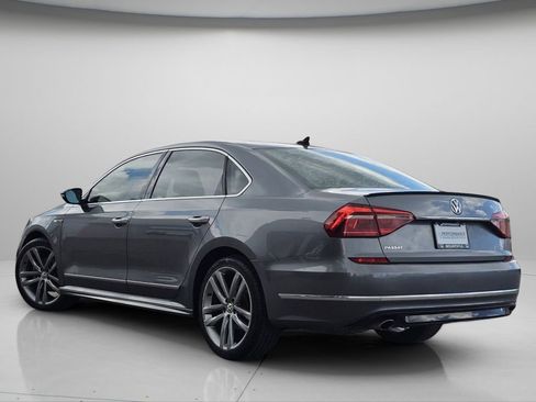Used 2017 Volkswagen Passat 1.8T R-Line FWD image 20