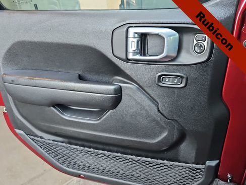 Used 2021 Jeep Wrangler Unlimited Rubicon AWD/4WD image 28