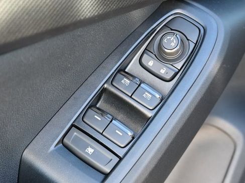 New 2026 Subaru Crosstrek 2.0i Premium image 18