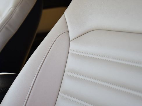 Used 2022 Ford Edge SEL w/ Convenience Package AWD/4WD image 13