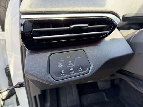 Used 2023 Volkswagen ID.4 Pro S AWD/4WD image 20