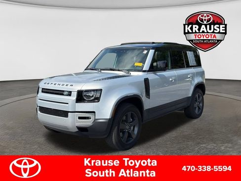 Used 2024 Land Rover Defender 110 S AWD/4WD image 3