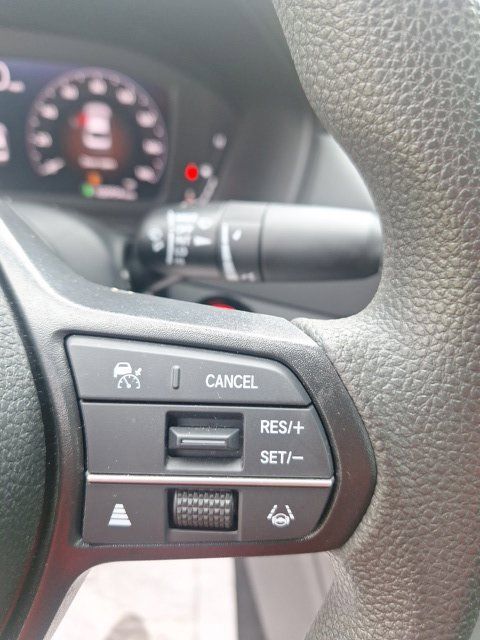 Used 2023 Honda Accord EX image 13