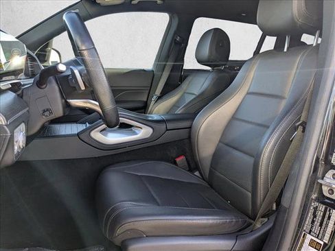 Used 2022 Mercedes-Benz GLS 450 4MATIC image 19