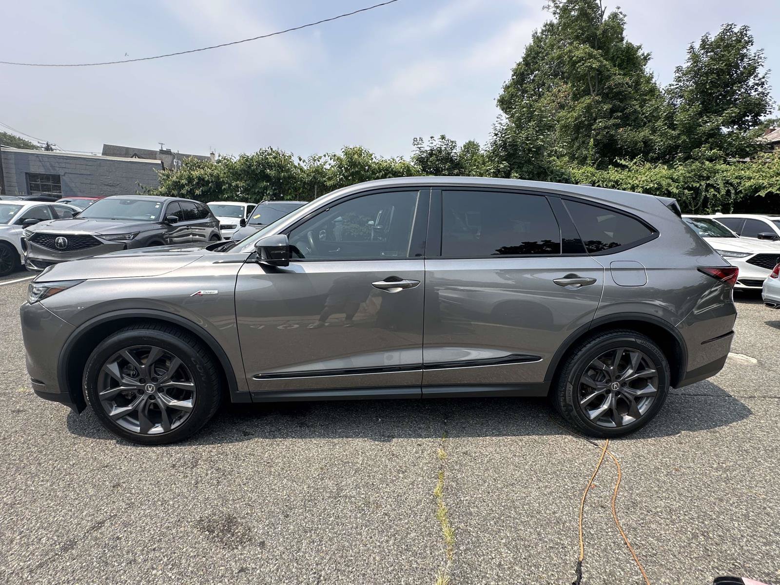 Used 2022 Acura MDX A-Spec AWD/4WD image 6