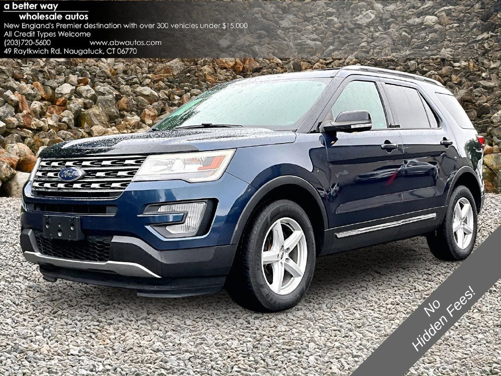 Used 2017 Ford Explorer XLT AWD/4WD image 1