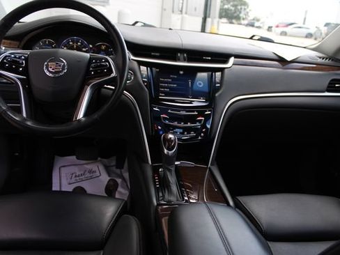 Used 2013 Cadillac XTS Premium FWD image 25