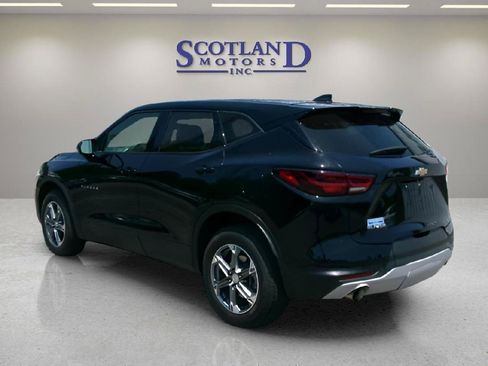 Used 2025 Chevrolet Blazer LT FWD image 8