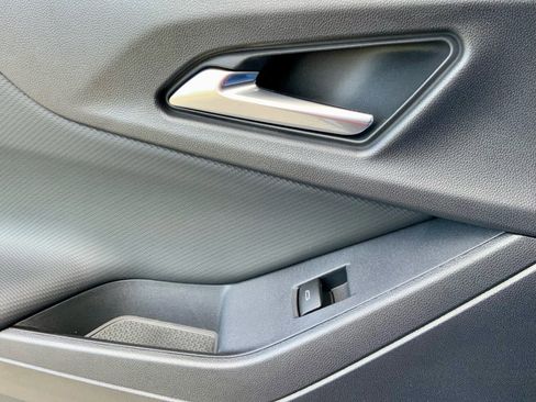 New 2026 Chevrolet Equinox LT w/ Safety and Technology Package image 56