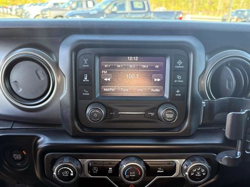 Used 2020 Jeep Gladiator Sport w/ Quick Order Package 24S image 24