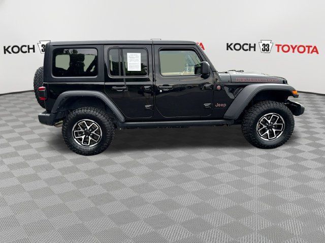 Used 2025 Jeep Wrangler Unlimited Rubicon AWD/4WD image 9
