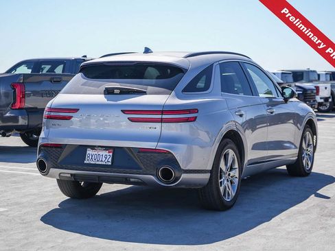 Used 2022 Genesis GV70 3.5T Sport w/ Sport Advanced Package AWD/4WD image 6