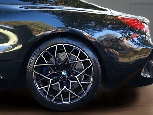 Used 2020 BMW M8 Competition AWD/4WD image 5