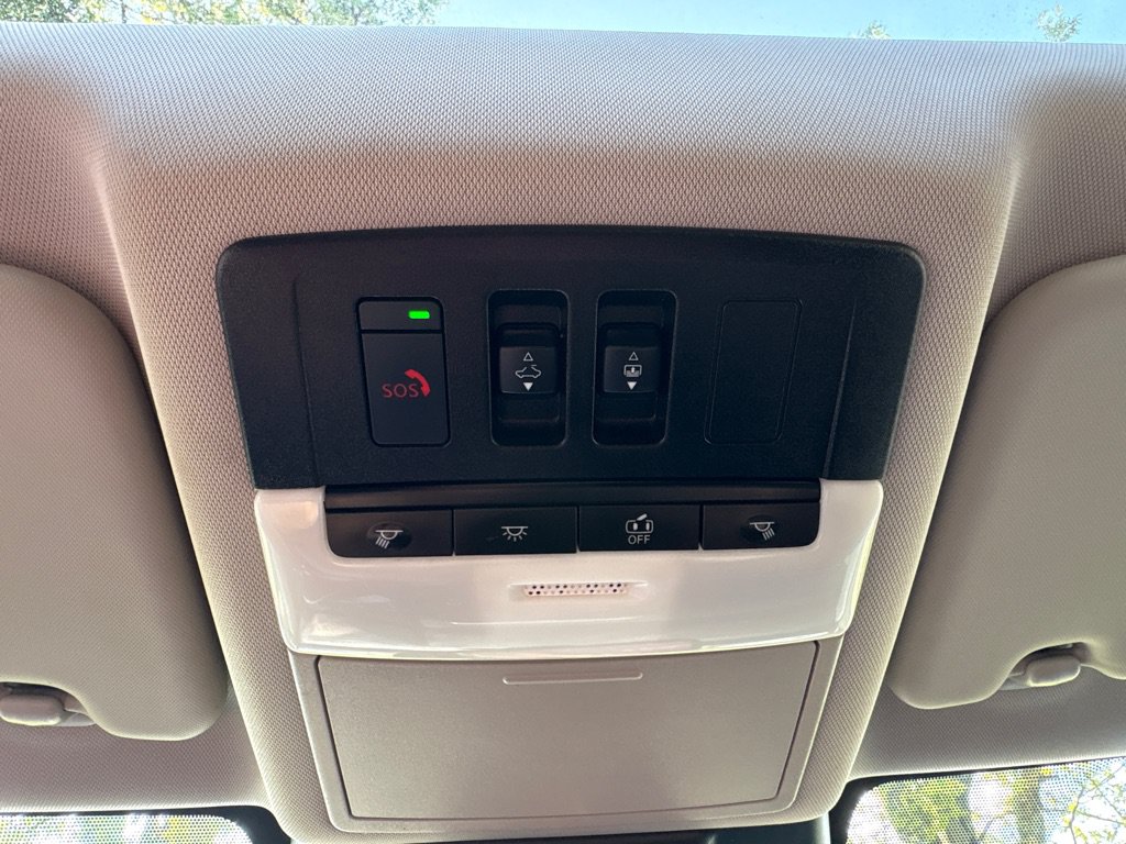 Used 2021 Nissan Rogue SL AWD/4WD image 29