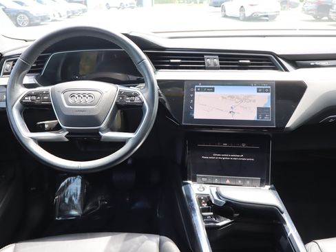Used 2021 Audi e-tron Premium AWD/4WD image 13