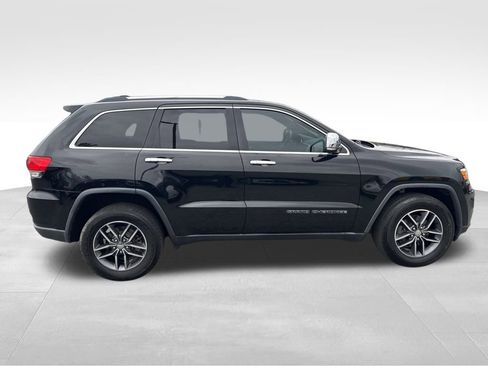 Used 2017 Jeep Grand Cherokee Limited image 6