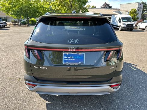 Certified 2025 Hyundai Tucson Limited AWD/4WD image 5